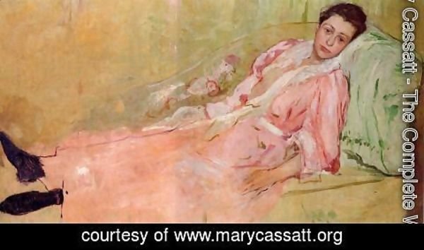 Mary Cassatt - Lydia Reading On A Divan